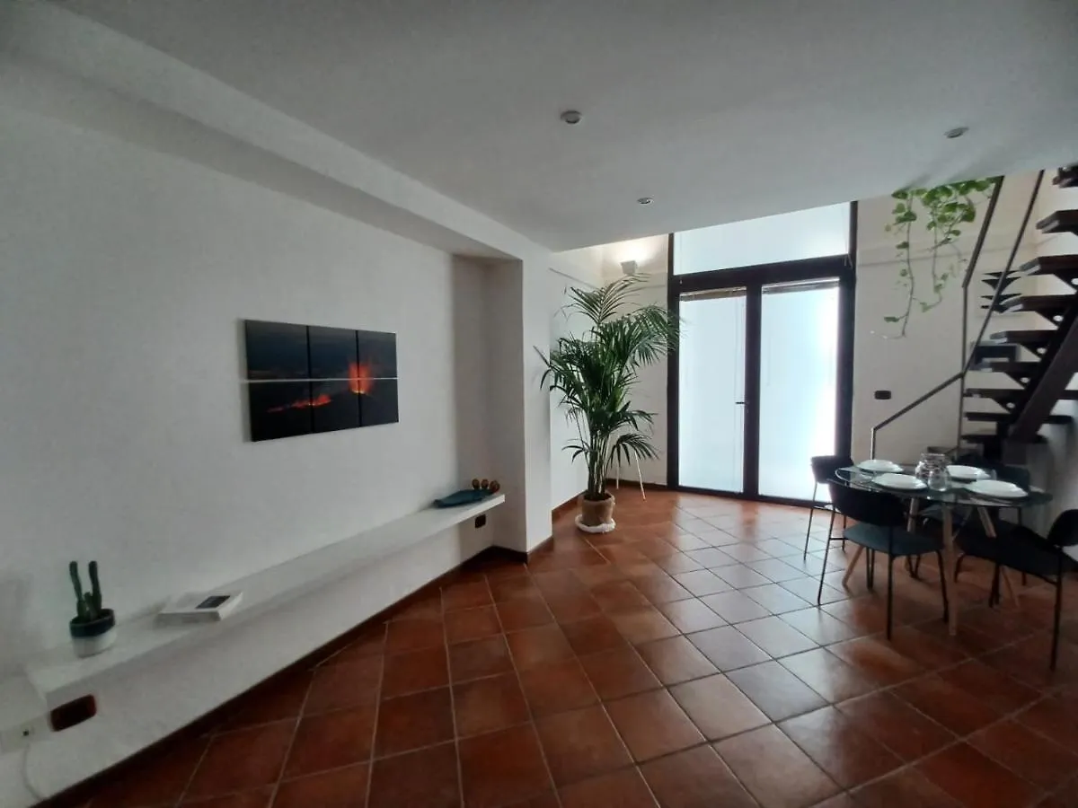 Grotte Bianche House Apartment Catania